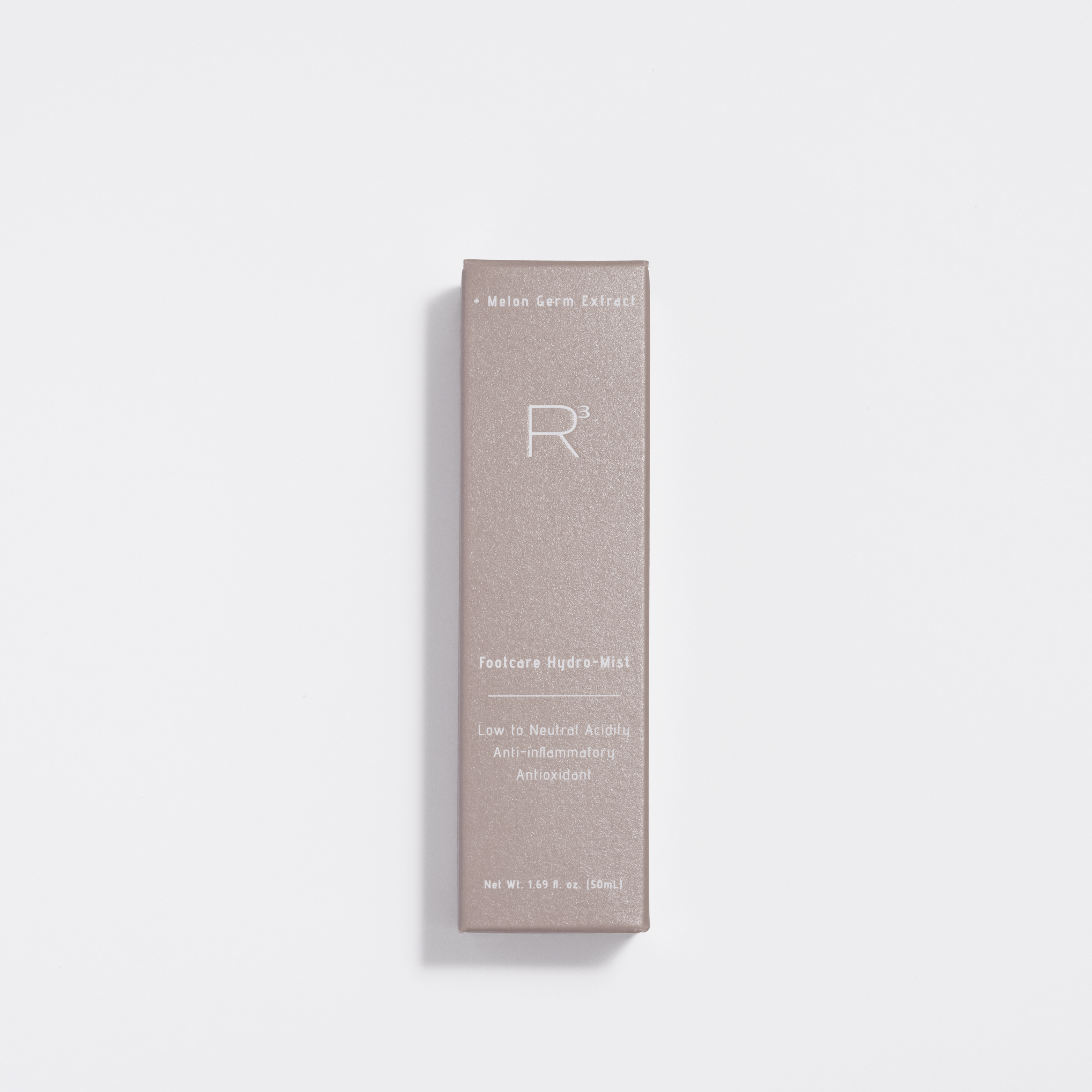 Hydrating Japanese foot mist with a clean, plant-based formula that softens and supports healthy skin.