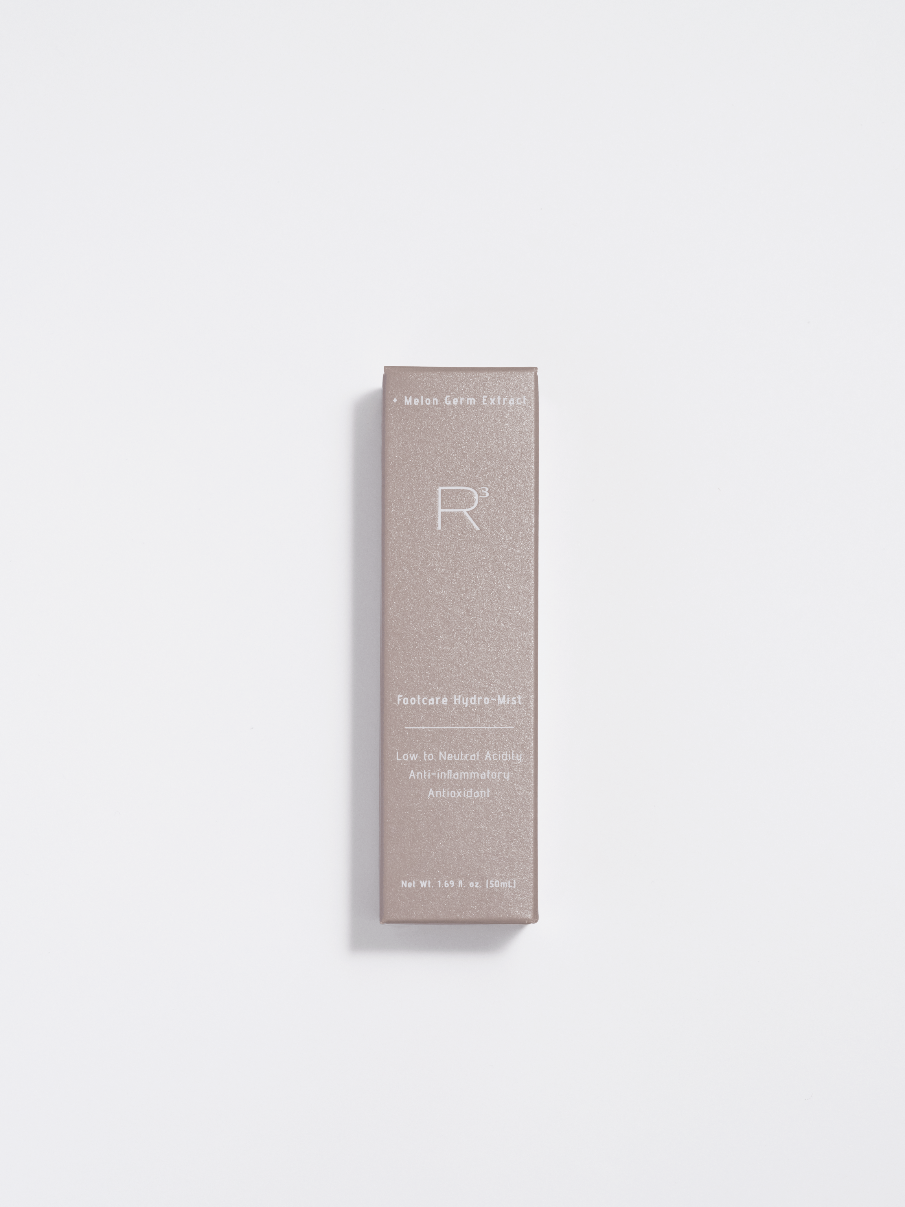 Hydrating Japanese foot mist with a clean, plant-based formula that softens and supports healthy skin.