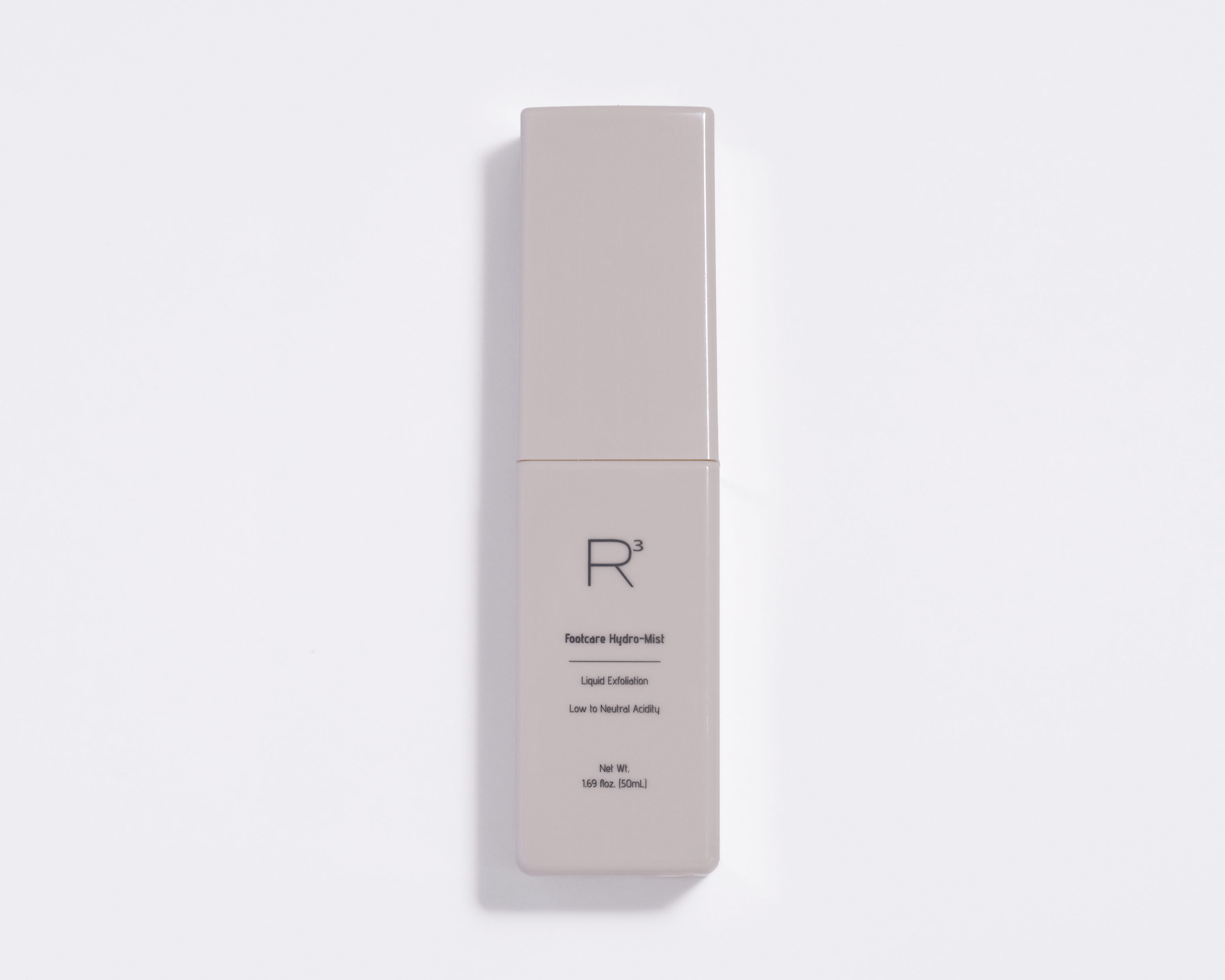 Hydrating Japanese foot mist with a clean, plant-based formula that softens and supports healthy skin.